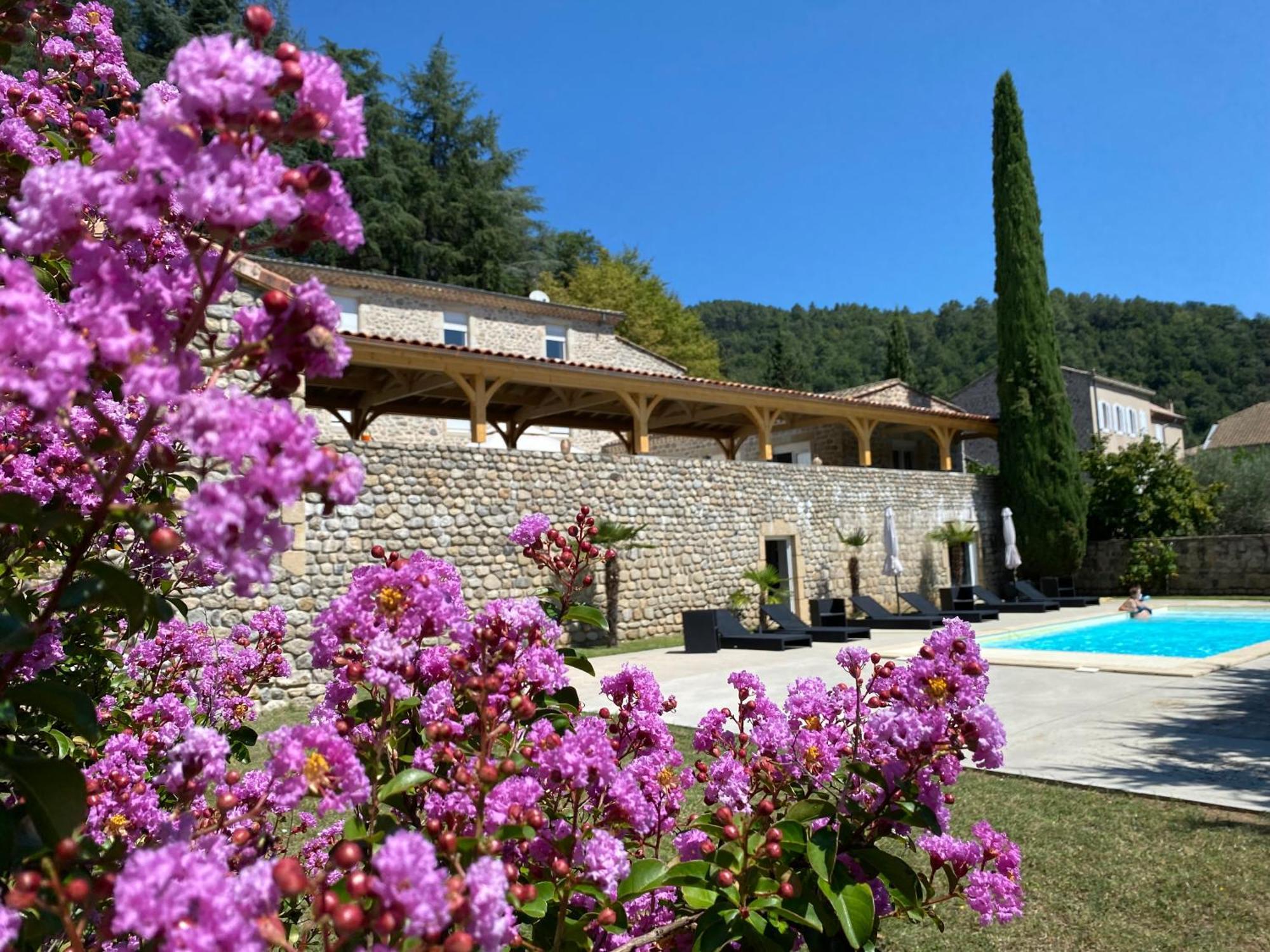 Domaine Les Buis Bed & Breakfast Saint-Fortunat-sur-Eyrieux Exterior photo
